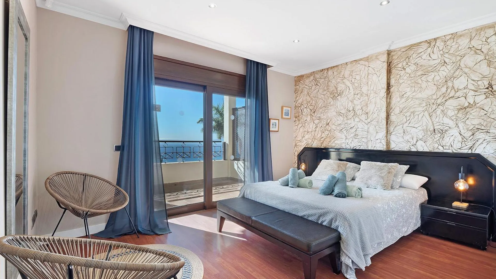 Villa De Lujo Casa Grande 阿德耶